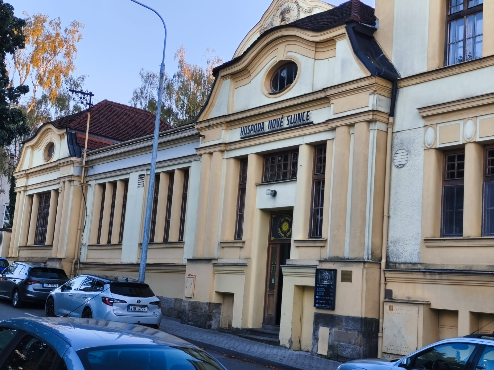 Restaurace Nové Slunce – budova, kde chceme podpořit vybudování nového kulturního domu
